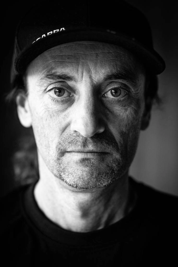 santi obaya contacto